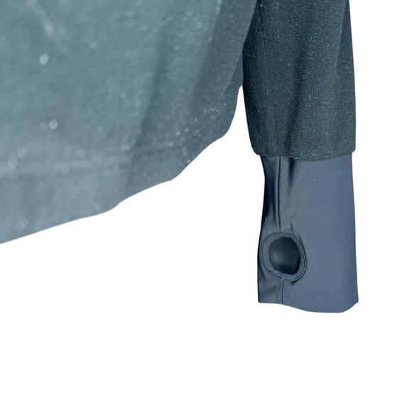 Vintage Prada FleeceTurtleneck - Picture 3 of 6